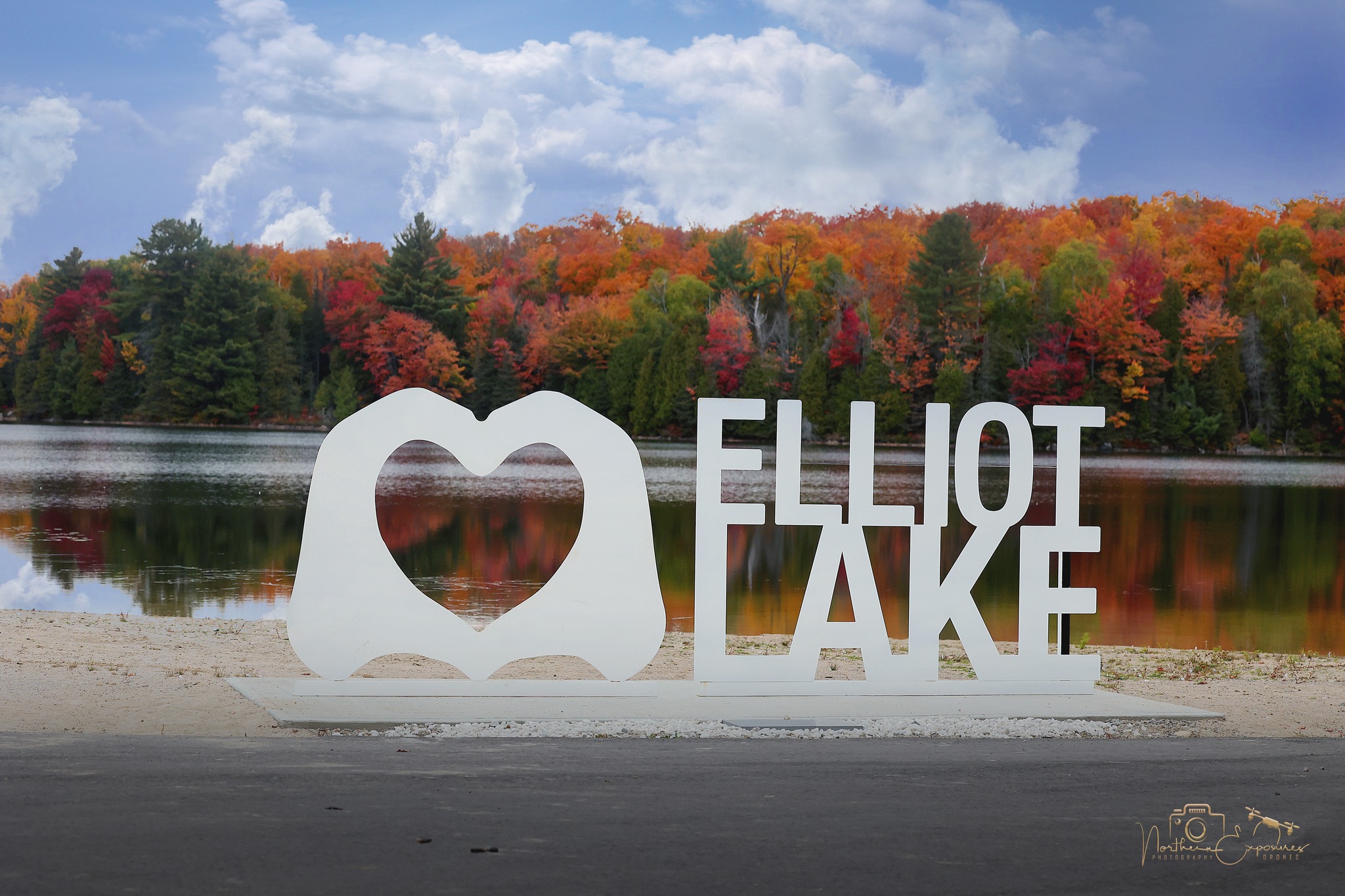 Elliot Lake Letter Sign